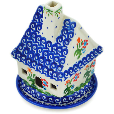 Pattern D19 in the shape House Shaped Candle Holder