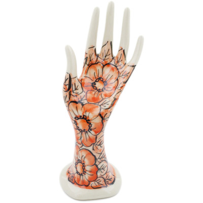 Pattern D92 in the shape Hand Figurine