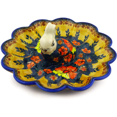 Pattern D112 in the shape Egg Plate