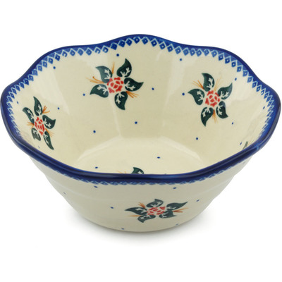 Fluted Bowl in pattern D16
