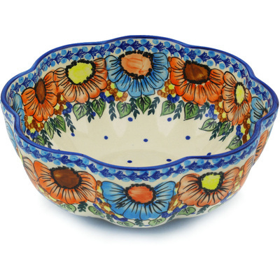 Scalloped Fluted Bowl in pattern D114