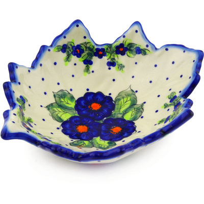Pattern D115 in the shape Leaf Shaped Bowl