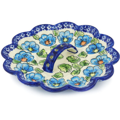 Pattern D116 in the shape Egg Plate