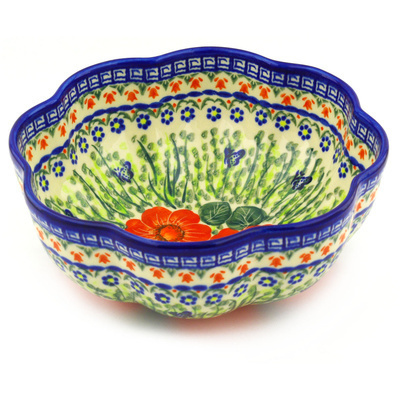 Scalloped Fluted Bowl in pattern D54