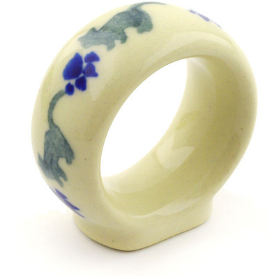 Pattern D105 in the shape Napkin Ring