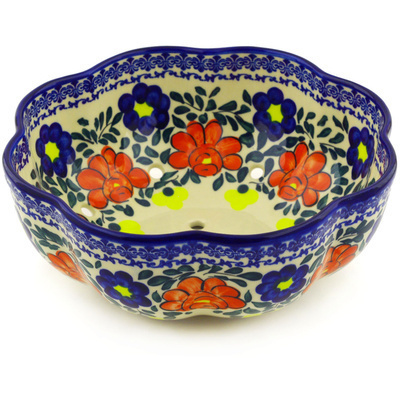 Scalloped Fluted Bowl in pattern D141