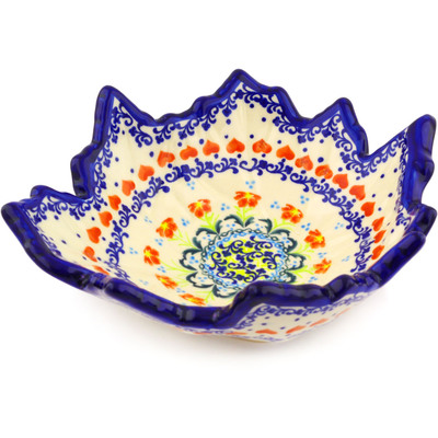 Pattern D124 in the shape Leaf Shaped Bowl