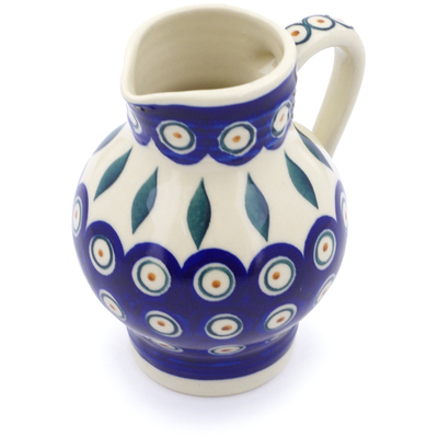 Pitcher in pattern D22