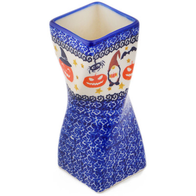 Pattern D378 in the shape wazon