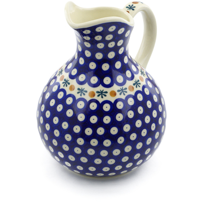 Pitcher in pattern D20