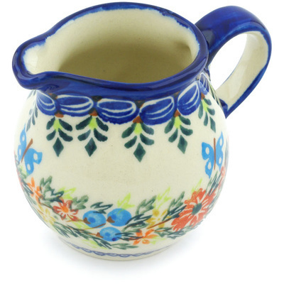 Pitcher in pattern D156