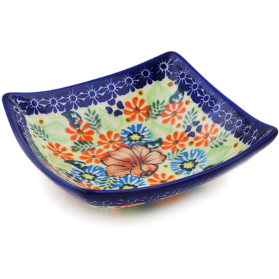 Pattern D117 in the shape Square Bowl