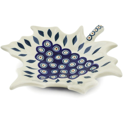 Pattern D22 in the shape Leaf Shaped Bowl