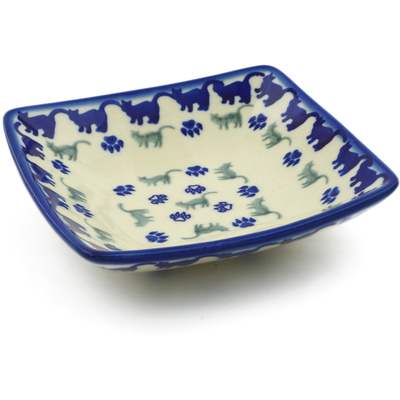 Pattern D105 in the shape Square Bowl