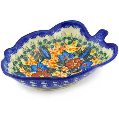Pattern D111 in the shape Leaf Shaped Bowl