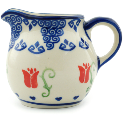 Pitcher in pattern D38