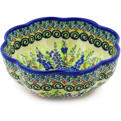 Scalloped Fluted Bowl in pattern D59
