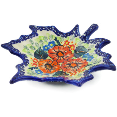 Pattern D109 in the shape Leaf Shaped Bowl