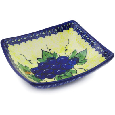 Pattern D195 in the shape Square Bowl