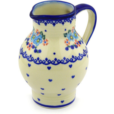 Pitcher in pattern D55