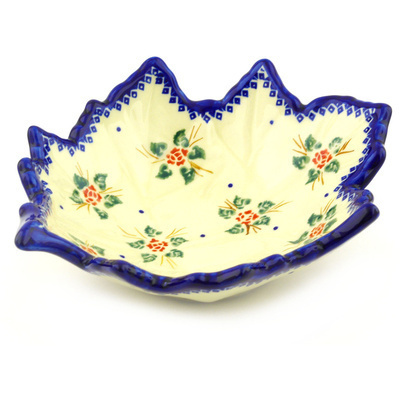 Pattern D16 in the shape Leaf Shaped Bowl