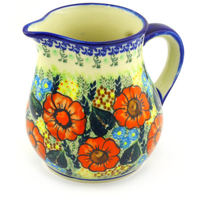Pitcher in pattern D109
