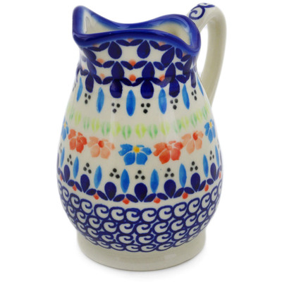 Pitcher in pattern D123