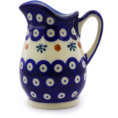 Pitcher in pattern D175