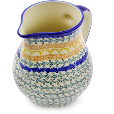 Pitcher in pattern D168