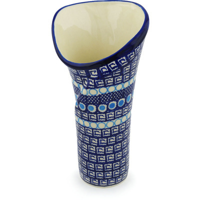 Pattern D28 in the shape Vase