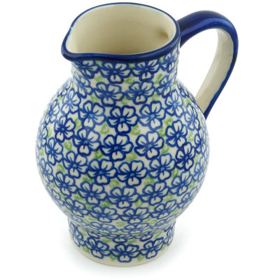 Pitcher in pattern D137