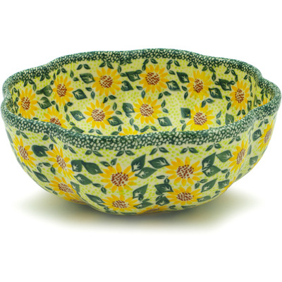 Scalloped Fluted Bowl in pattern D318