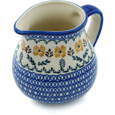 Pitcher in pattern D164